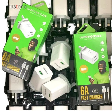 Chargeur rapide Infinix & Tecno KL 300 QC3.0 Câble électrique avec adaptateur de voyage Prise UK Sortie 5V/2.4A